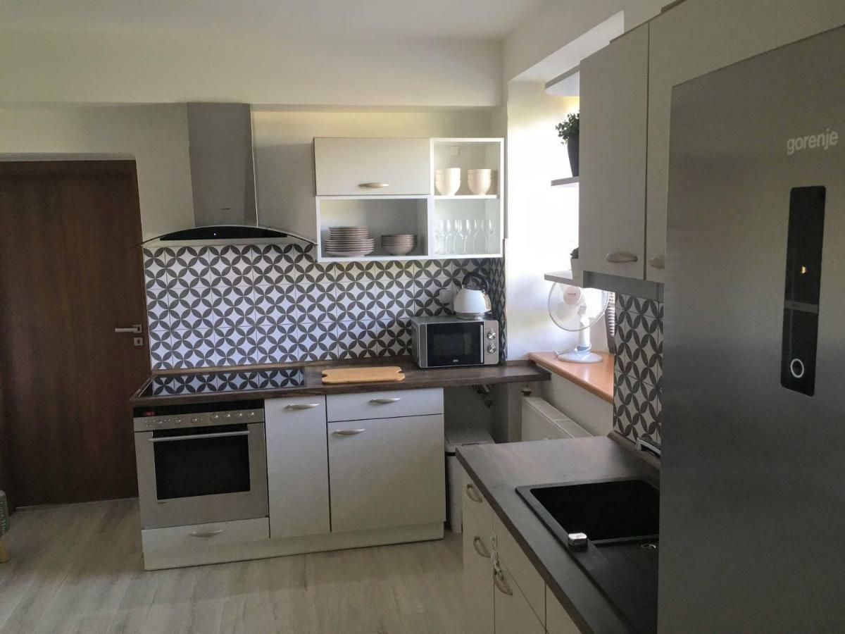 Apartmam Na Namesti II Opocno Exterior photo
